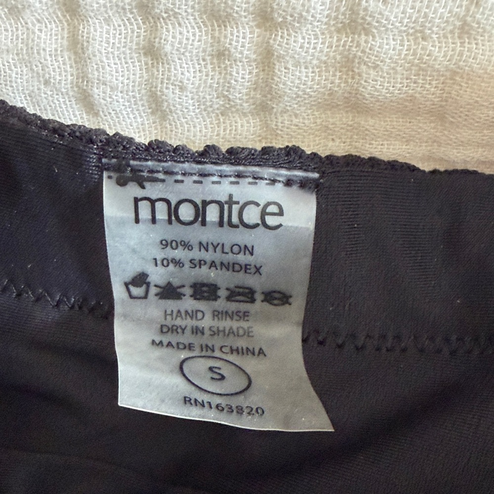 Montce Set - Picture 2 of 2